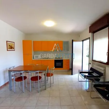 Apartment Acquamarina - Peschiera - Gardaaffitti Com
