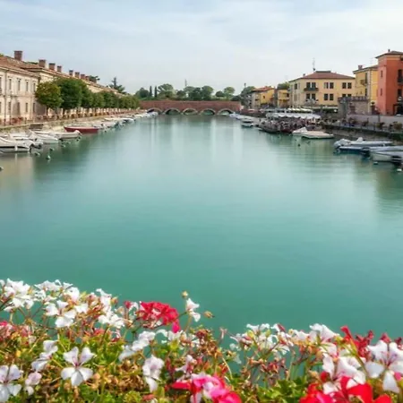 Apartment Acquamarina - Peschiera - Gardaaffitti Com *